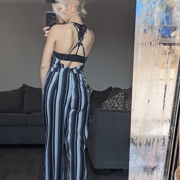 S Chic Black & White One-piece By Revamped - Picture 4 of 16